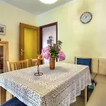 Mugeba I Apartmán *