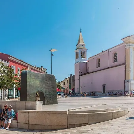 Mugeba I Διαμέρισμα *