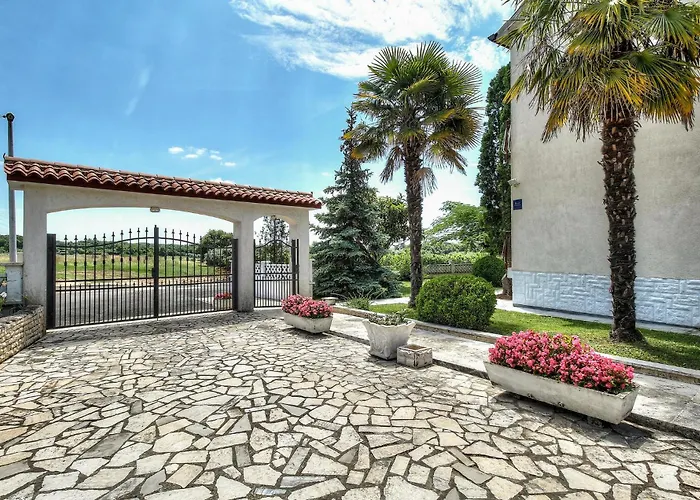 Mugeba I Lejlighed Poreč