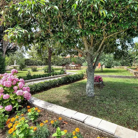 Apartmán 2 Bedroom Beautiful In