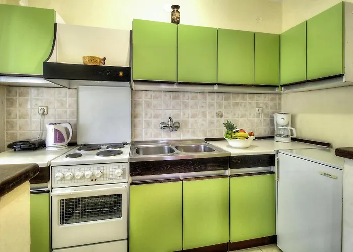 Apartament Mugeba I *